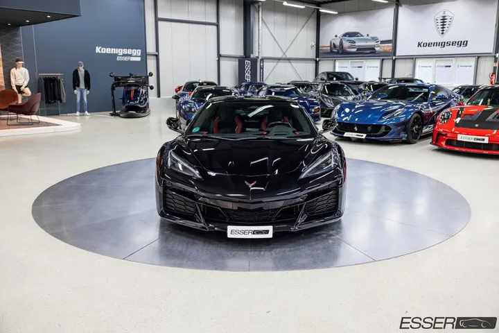 Corvette C8