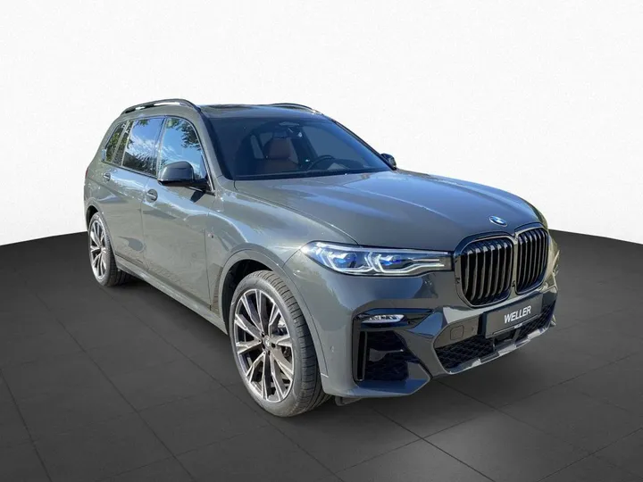 BMW X7 M50