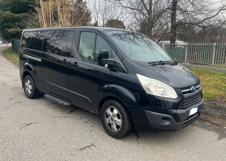 Ford Tourneo Custom