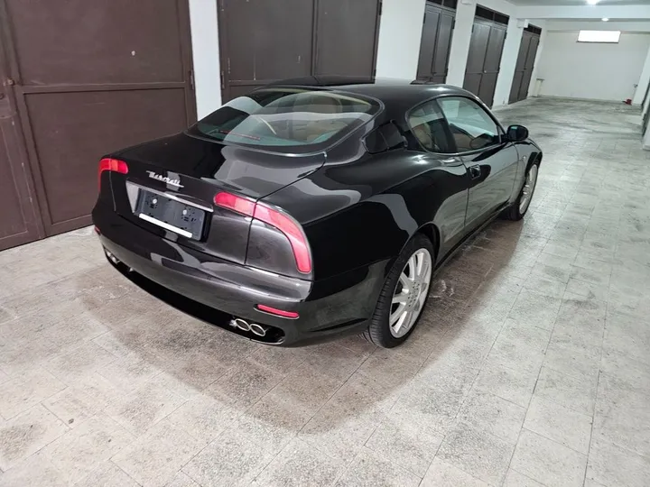 Maserati 3200