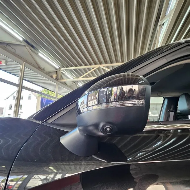 Mitsubishi Plug-in Hybrid Outlander