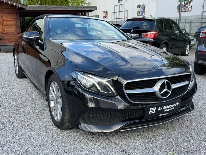 Mercedes-Benz E 300
