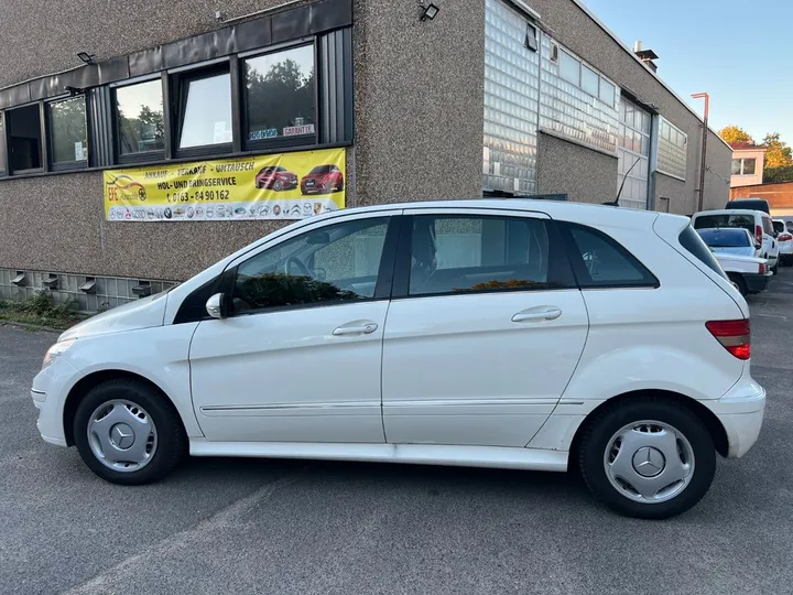 Mercedes-Benz B 150