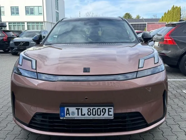Lynk&Co 08
