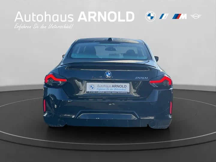 BMW 220