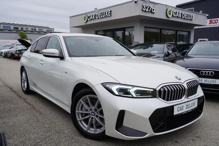 BMW 330