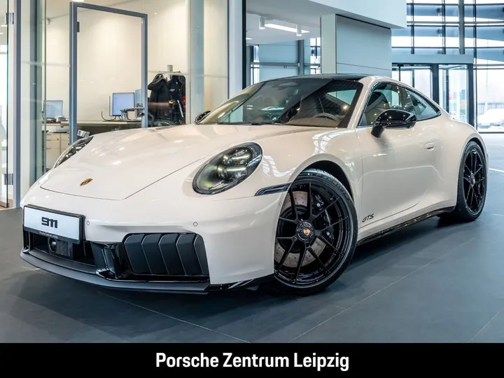 Porsche 992