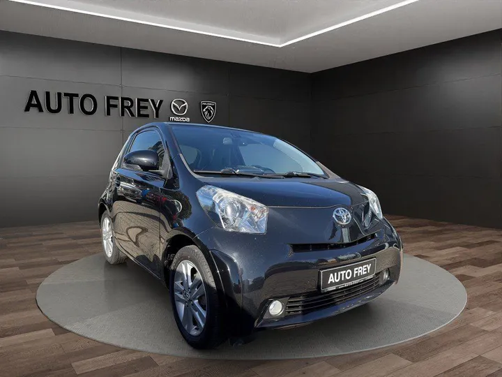 Toyota IQ