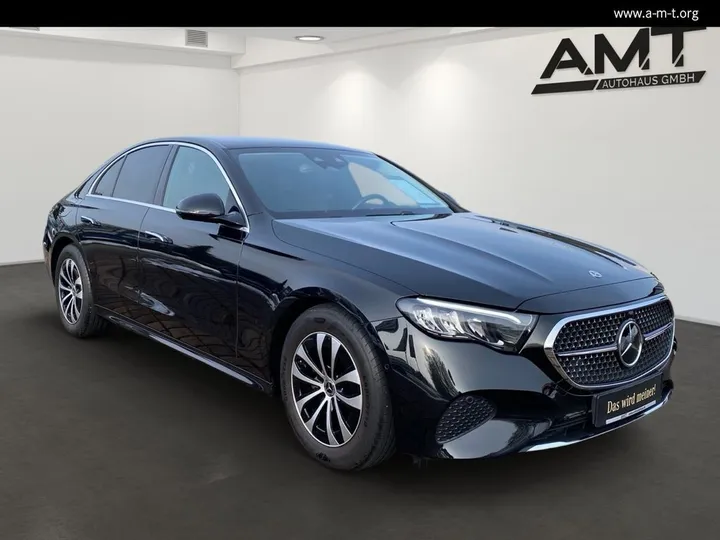Mercedes-Benz E 220