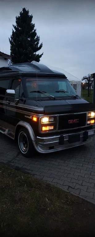 Chevrolet Chevy Van
