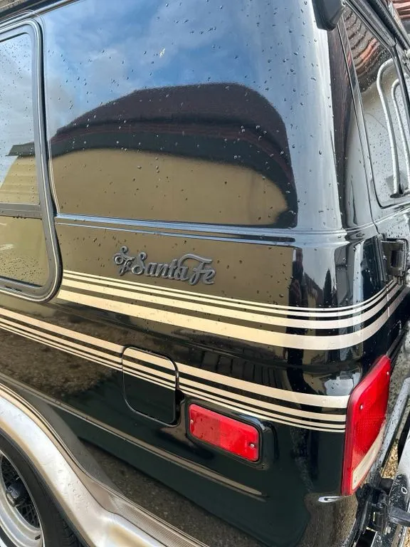 Chevrolet Chevy Van