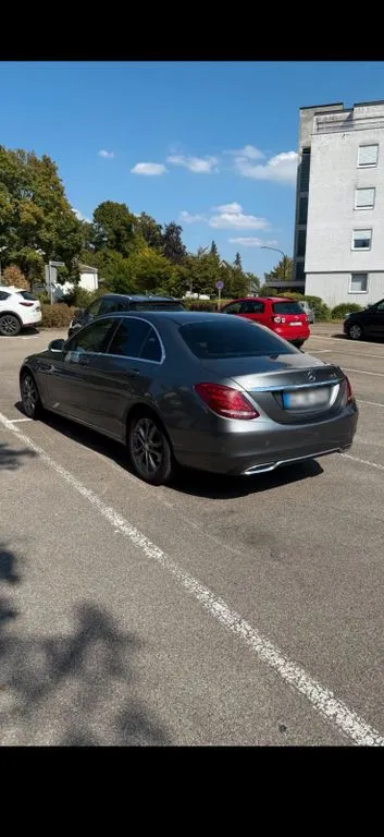 Mercedes-Benz C 180