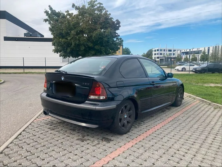 BMW 325
