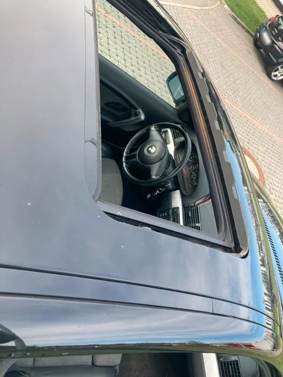 BMW 325
