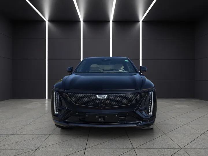 Cadillac LYRIQ