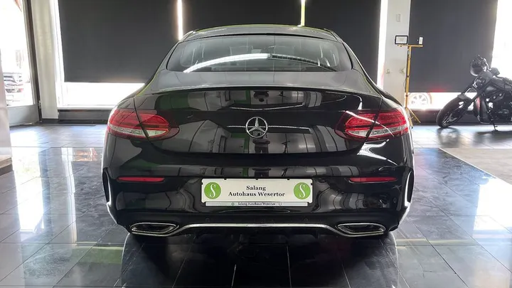 Mercedes-Benz C 200