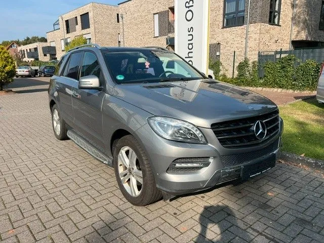 Mercedes-Benz ML 250