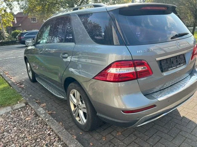 Mercedes-Benz ML 250