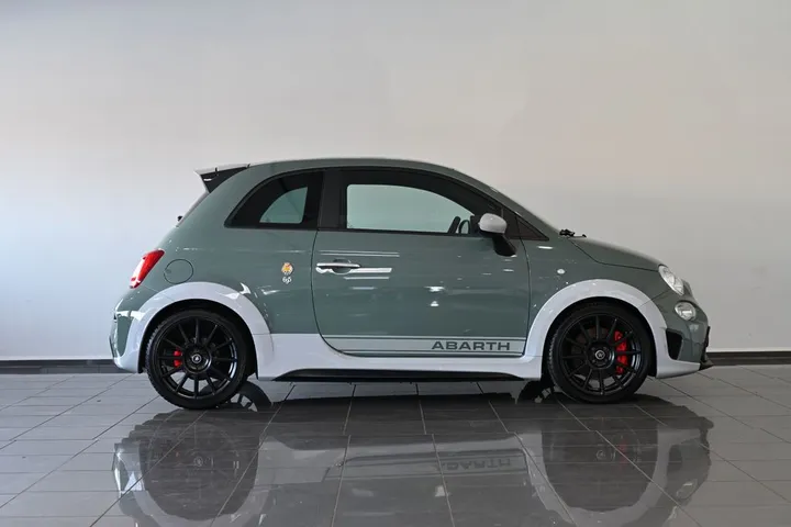 Abarth 695