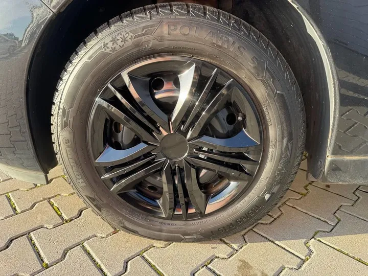 Peugeot 106