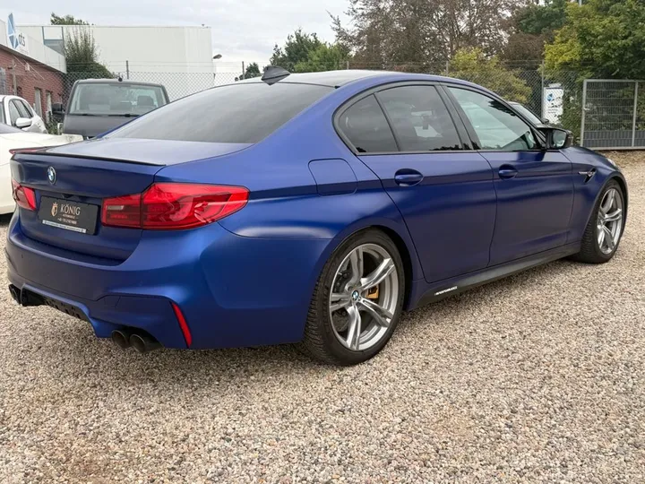 BMW M5