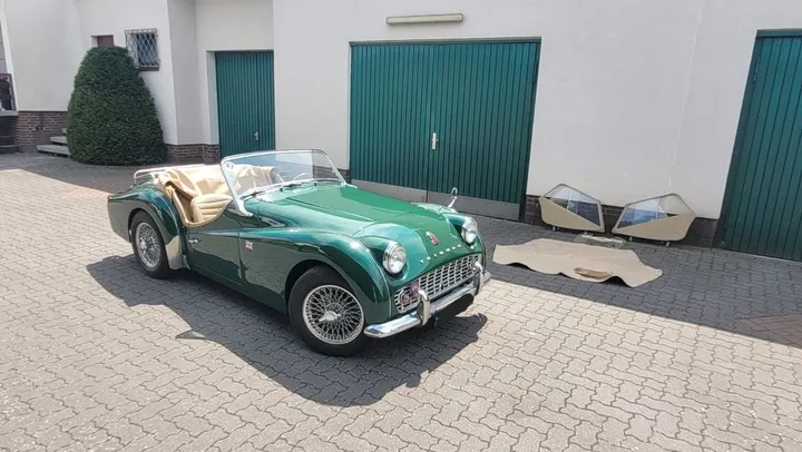 Triumph TR3