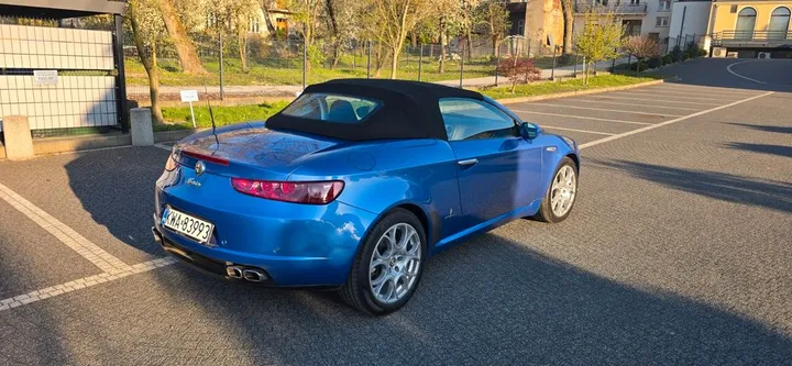 Alfa Romeo Spider