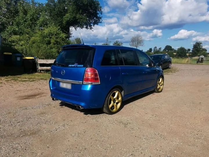 Opel Zafira