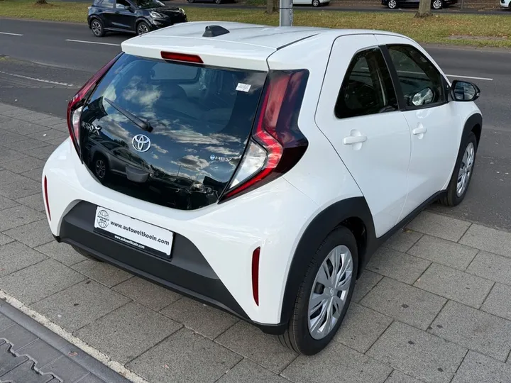 Toyota Aygo (X)