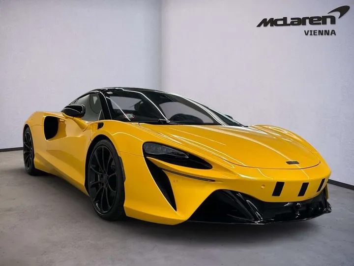 McLaren Artura