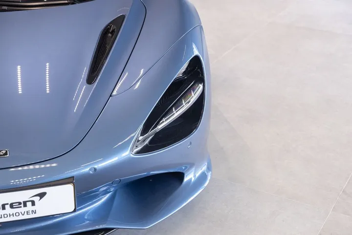 McLaren 750S