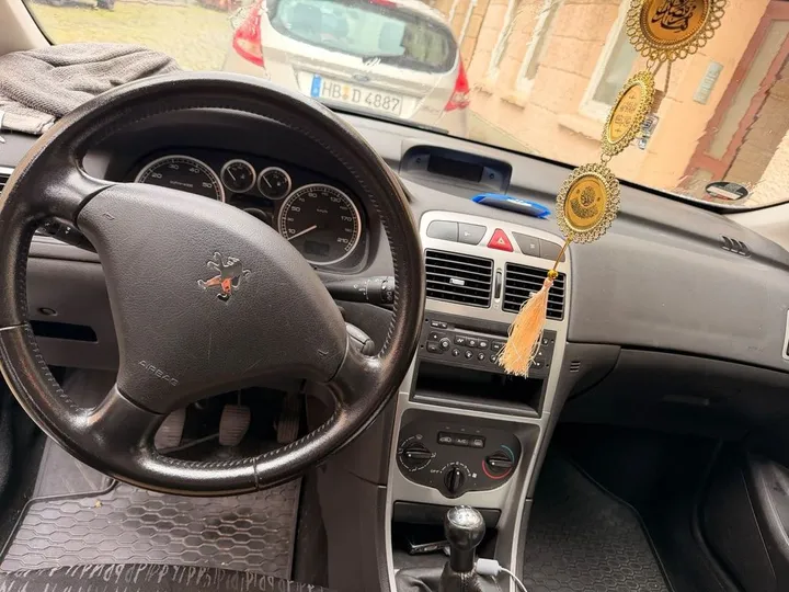 Peugeot 307