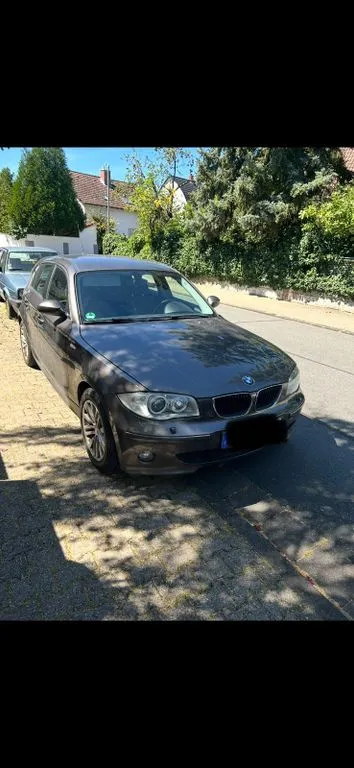 BMW 120