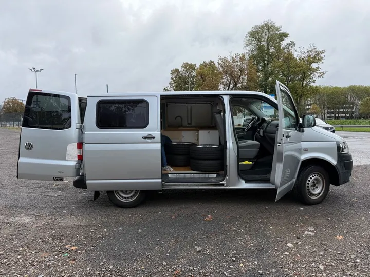Volkswagen T5 Transporter