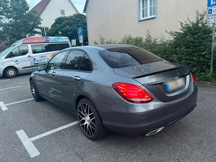 Mercedes-Benz C 250
