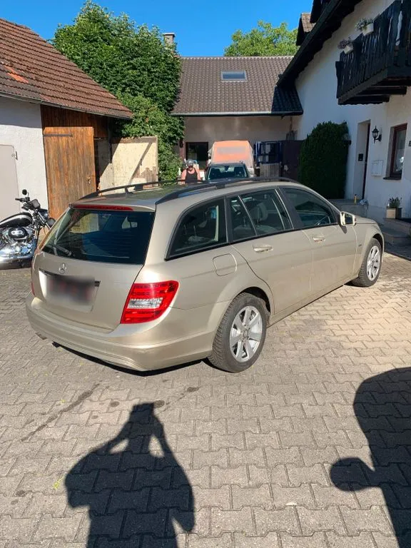 Mercedes-Benz C 180