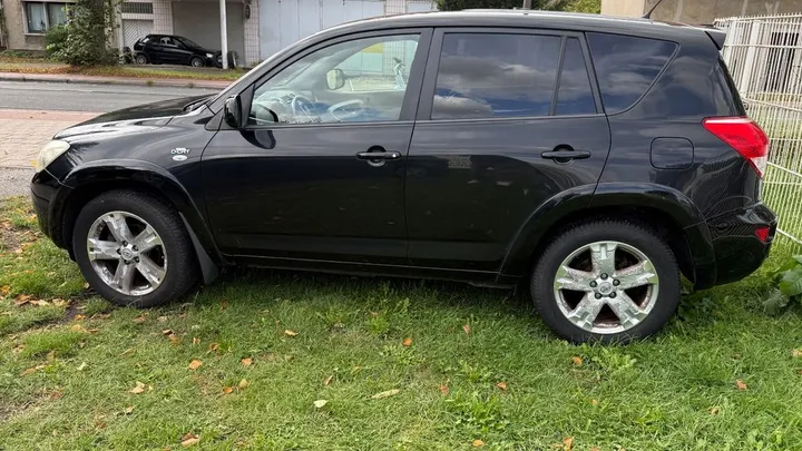 Toyota RAV 4