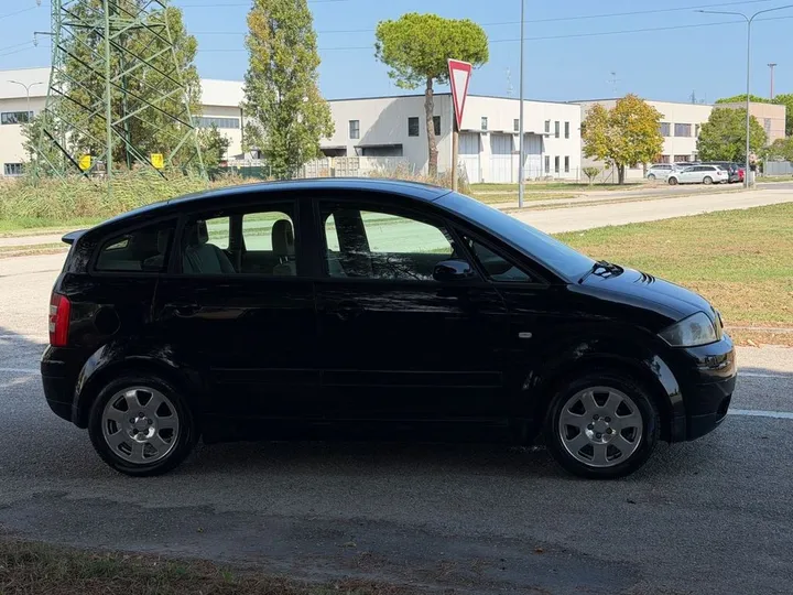 Audi A2
