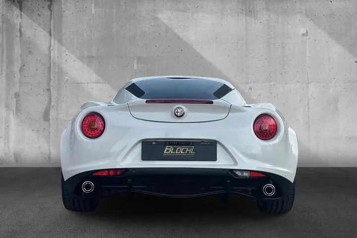 Alfa Romeo 4C