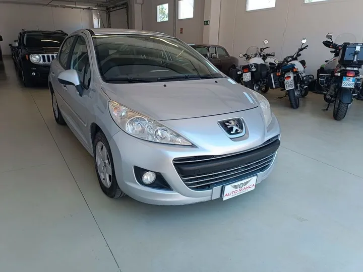 Peugeot 207