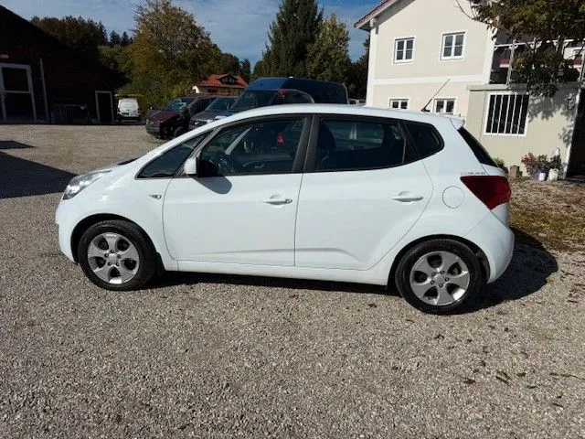 Kia Venga