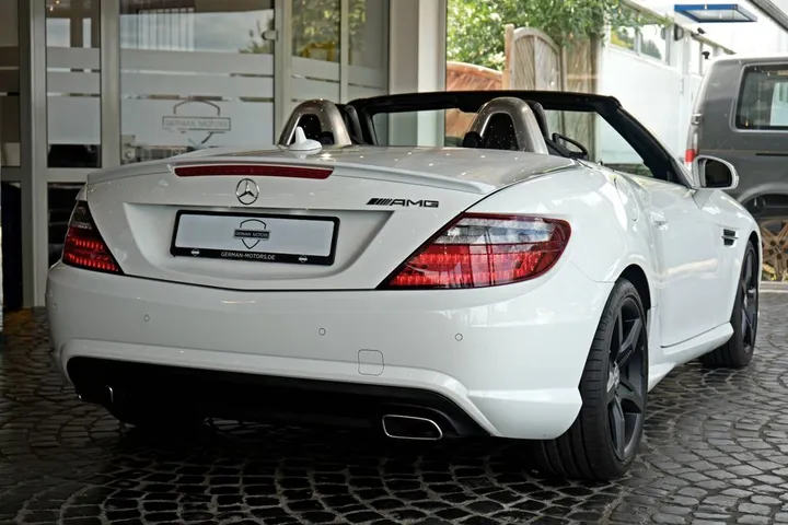 Mercedes-Benz SLK 200