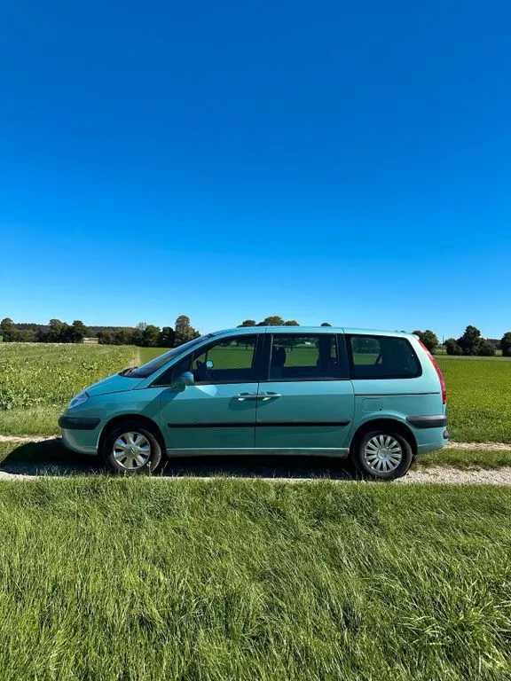 Citroën C8