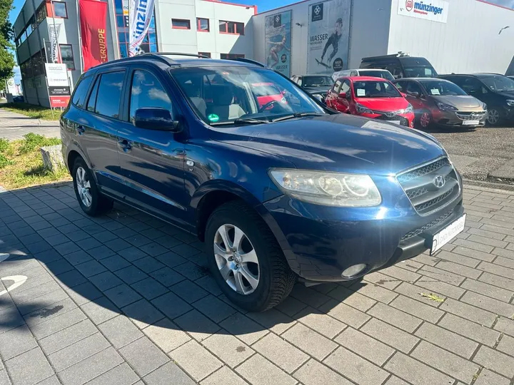 Hyundai SANTA FE