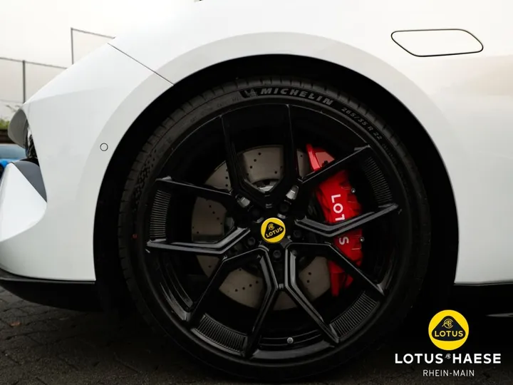 Lotus Emeya
