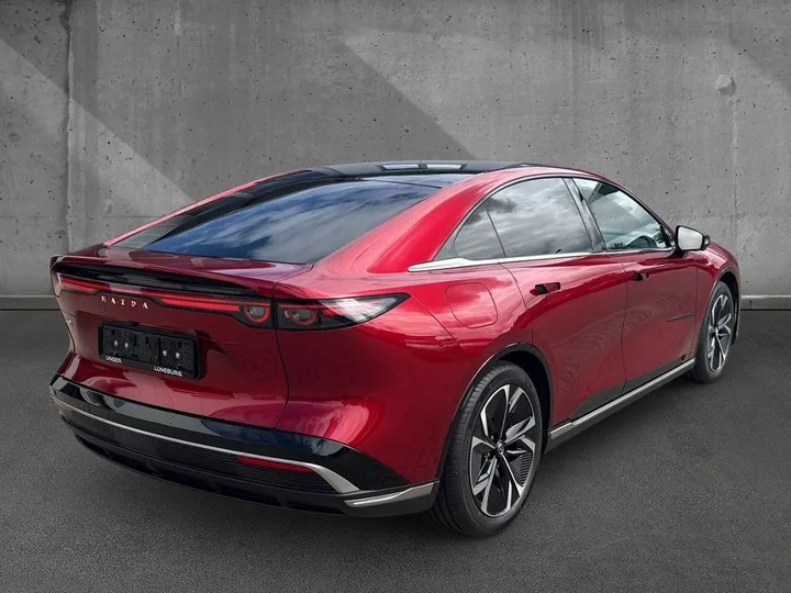 Mazda 6e