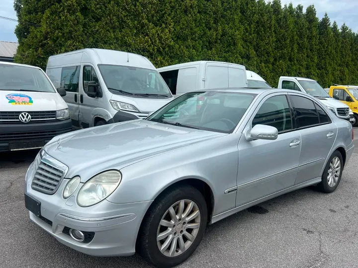 Mercedes-Benz E 280