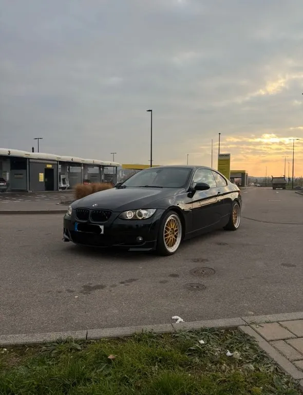 BMW 335