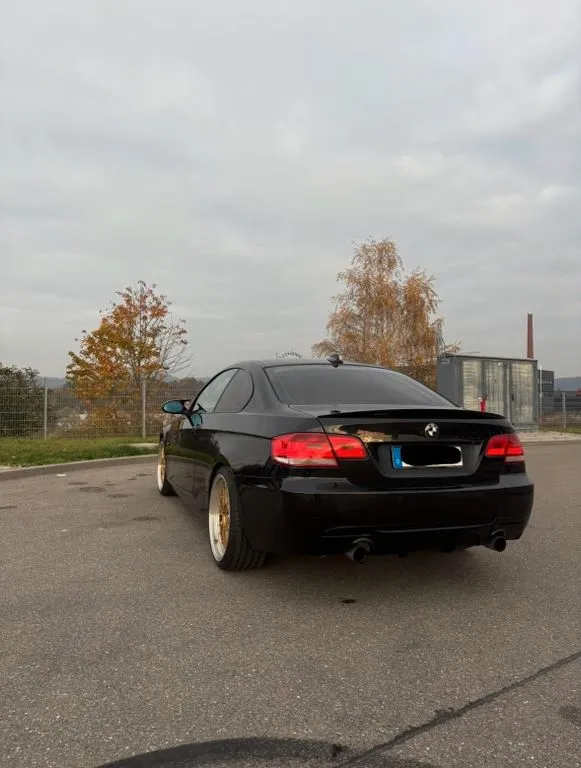 BMW 335