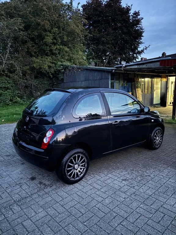 Nissan Micra
